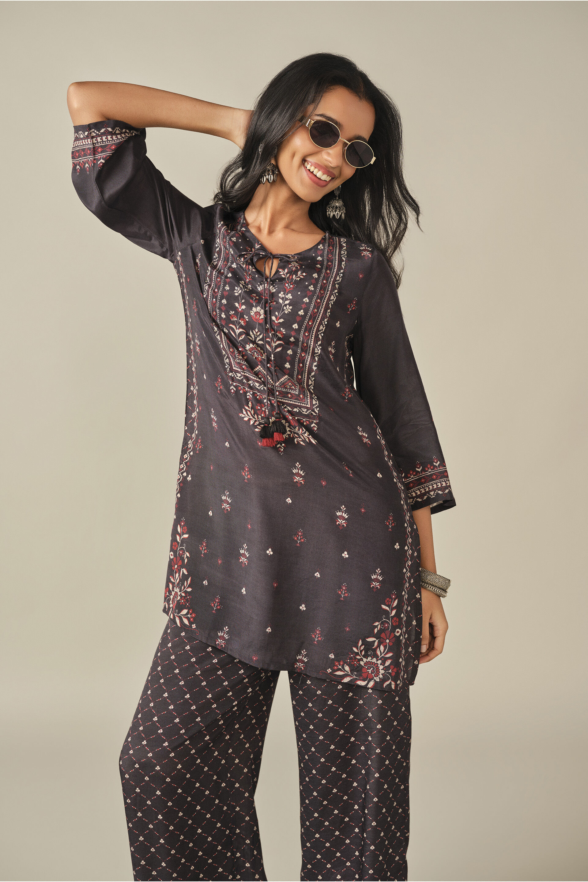 Printed Kurta Set in Black, Black, image 3